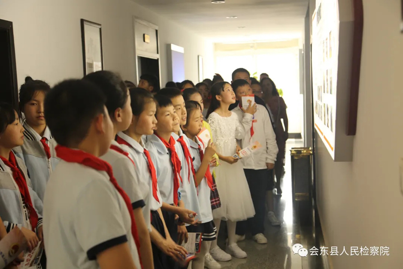会东县人民检察院“检爱同行 共护未来”活动.webp (2).jpg